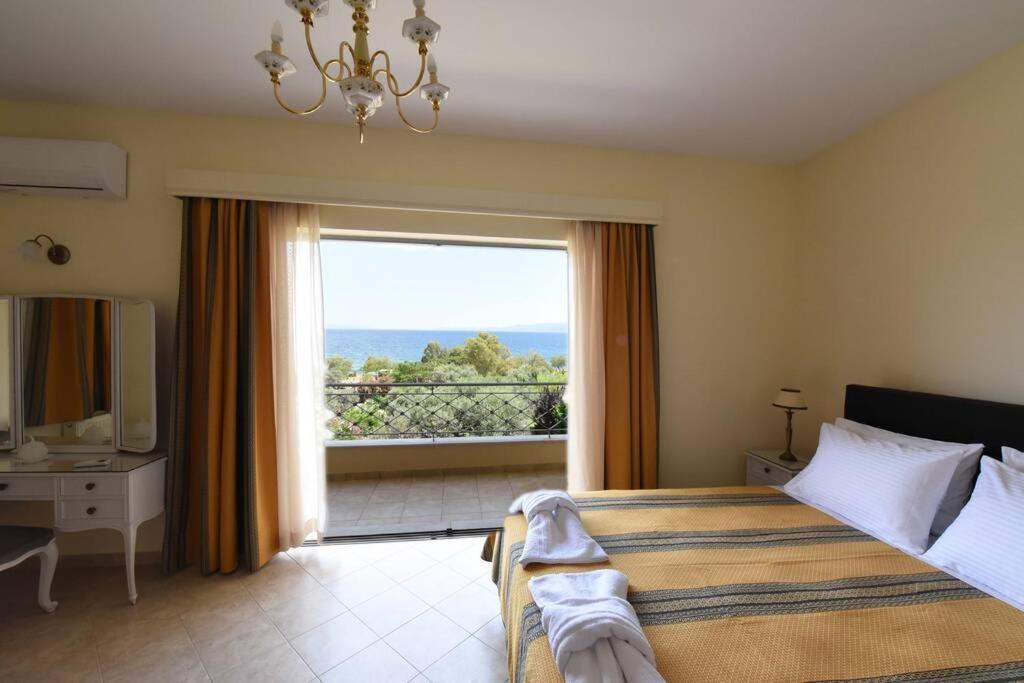 Seaside Villa Andronikos アマリントス エクステリア 写真