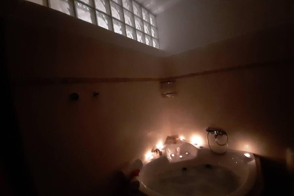 Seaside Villa Andronikos アマリントス エクステリア 写真